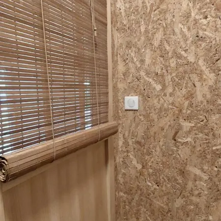 De Terre Et De Bois. * Eturqueraye